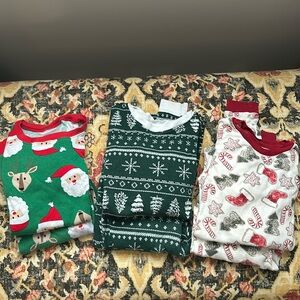 GUC Unisex Christmas pajama bundle size 10.
